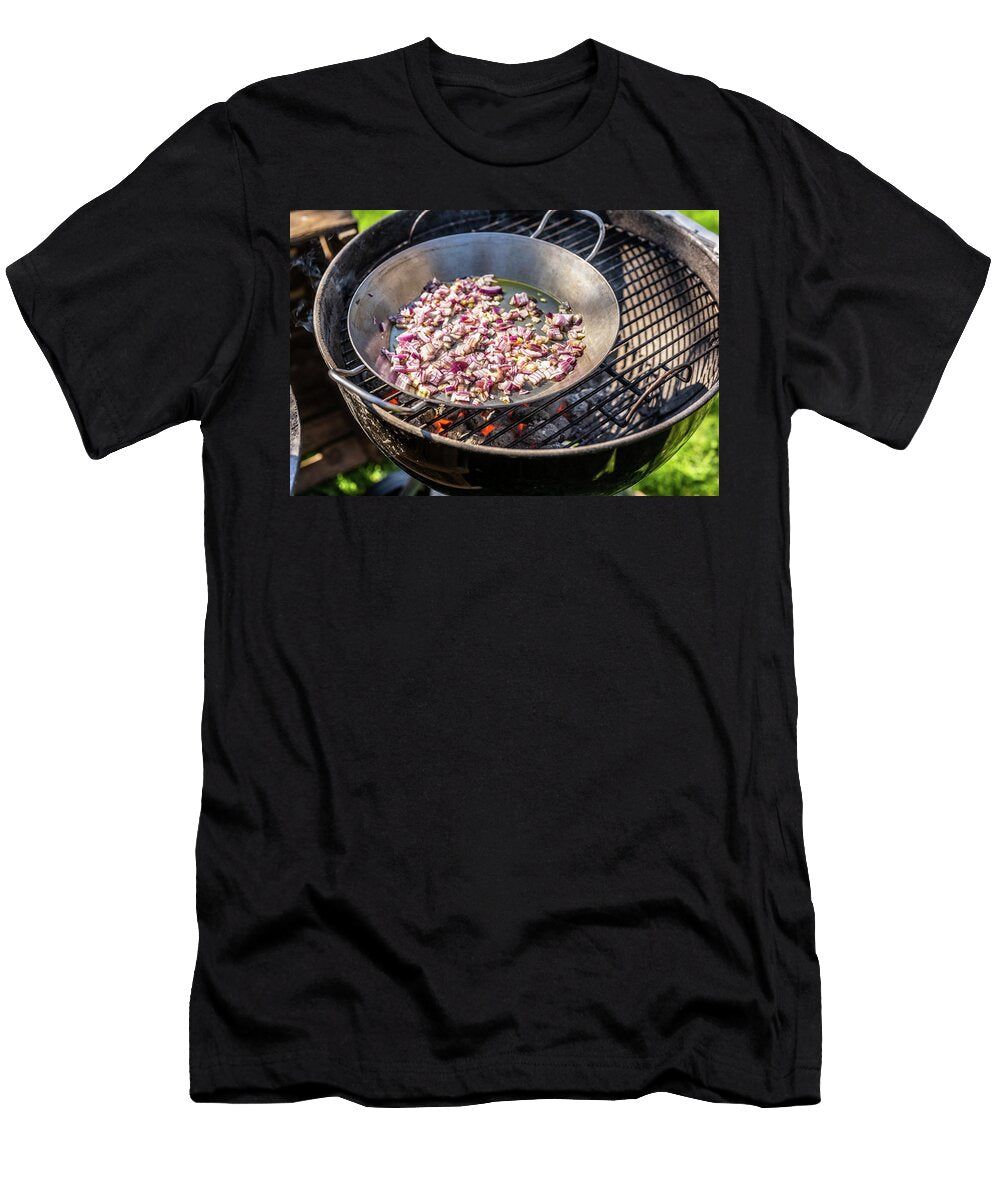 1 Bbq Sauce Being Made From Onions Tomato Pure Orange Juice and Whisky Sebastian Schollmeyer T-Shirt