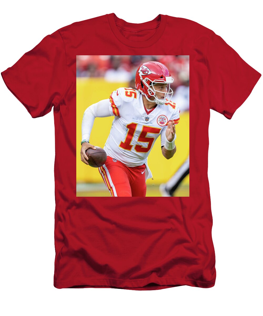 1 Patrick Mahomes Positive Images T-Shirt