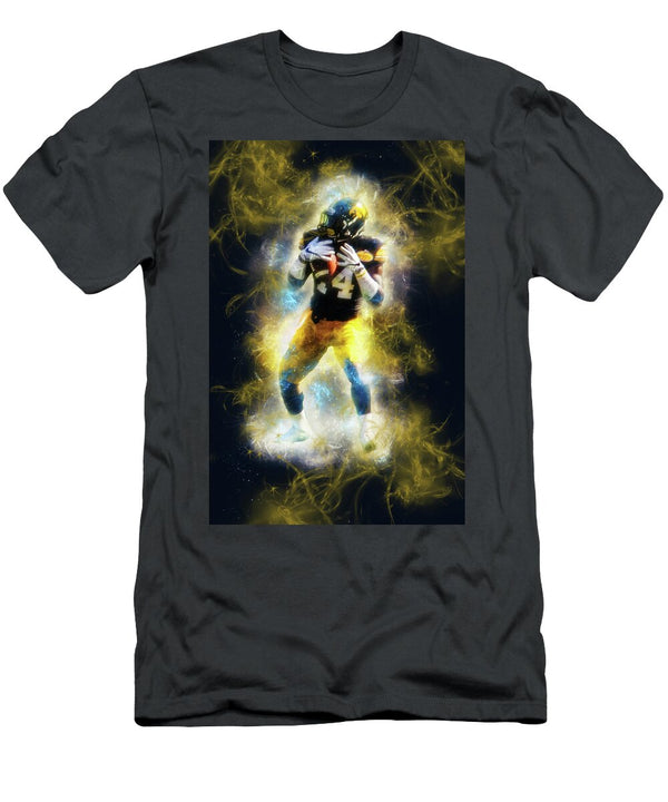 10697 the Quarterback Pamela Williams T-Shirt