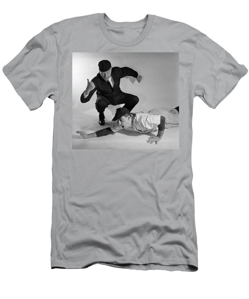 1950s Baseball Umpire Calling Sliding Vintage Images T-Shirt