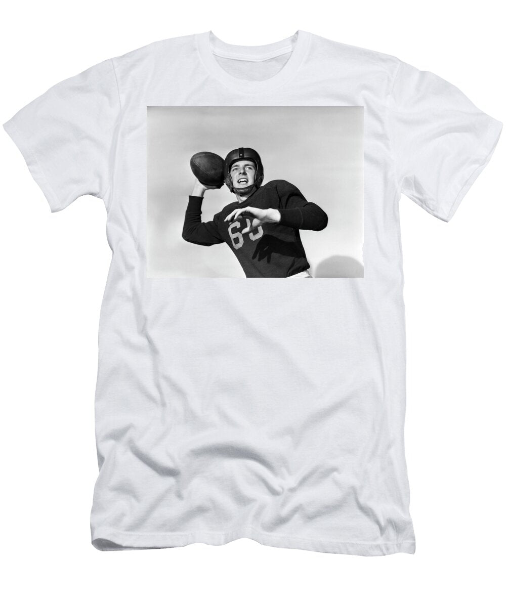 1950s Football Player Quarterback Arm Vintage Images T-Shirt