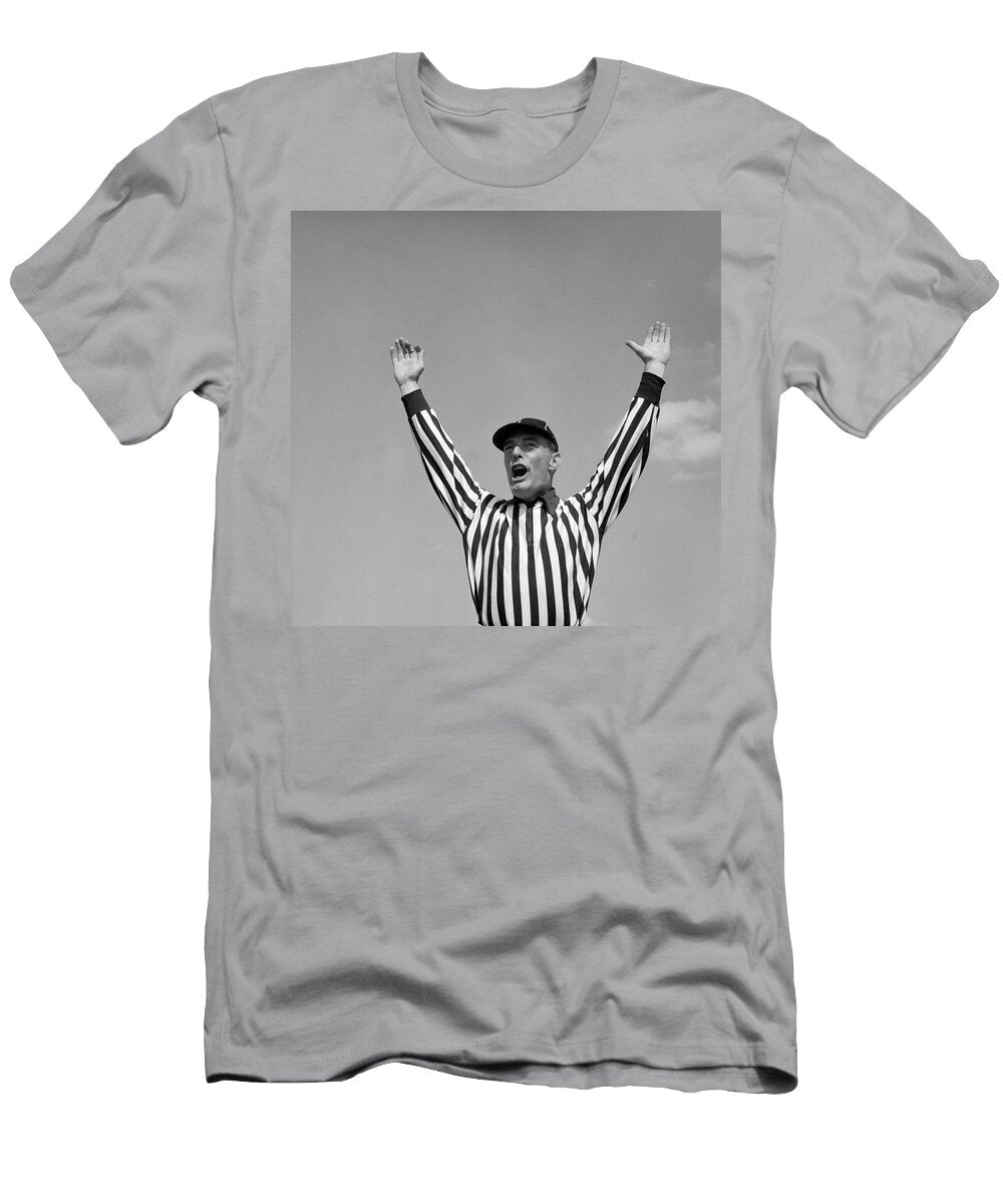 1950s Football Referee Making Touchdown Vintage Images T-Shirt