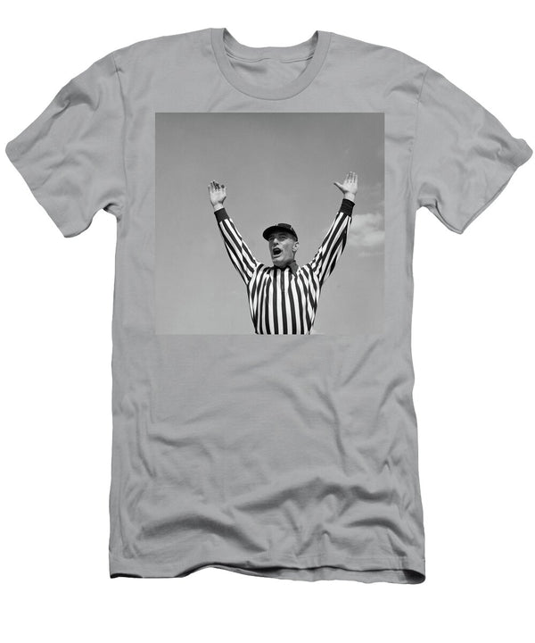 1950s Football Referee Making Touchdown Vintage Images T-Shirt