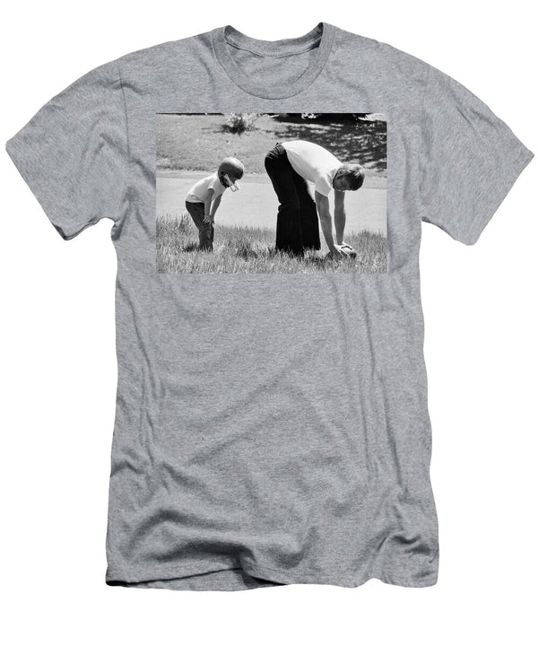 1970s Father Playing Football on Grass Vintage Images T-Shirt