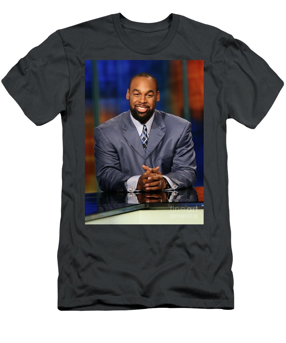 2 Donovan Mcnabb Concert Photos T-Shirt