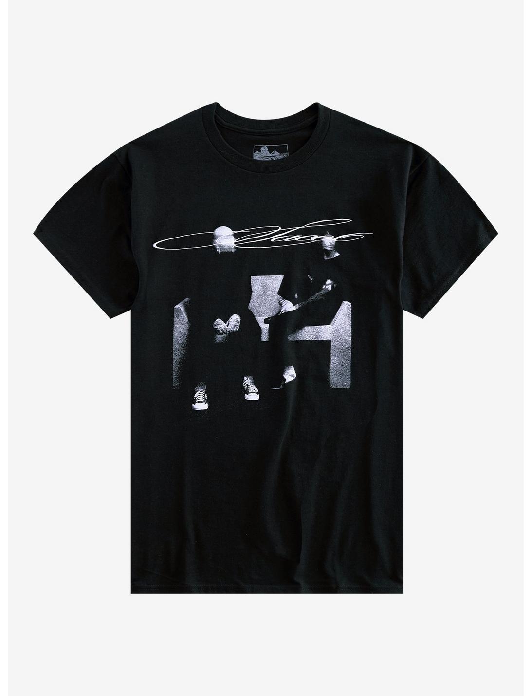Sace6 Duo Sitting T-Shirt
