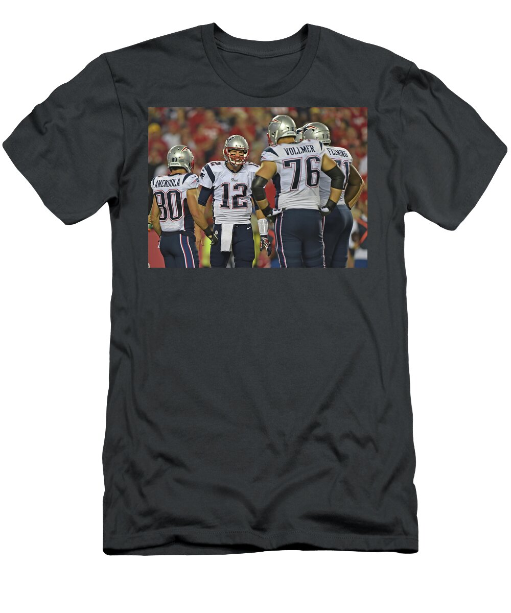 4 Tom Brady Peter Aiken T-Shirt