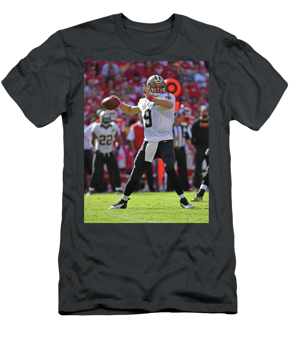 7 Drew Brees Peter Aiken T-Shirt