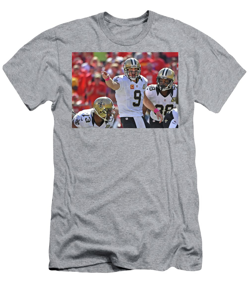 8 Drew Brees Peter Aiken T-Shirt