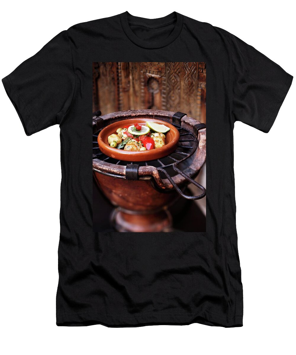 A Plate of Chicken and Vegetables on a Grill Marrakesh Morocco Jalag Markus Bassler T-Shirt