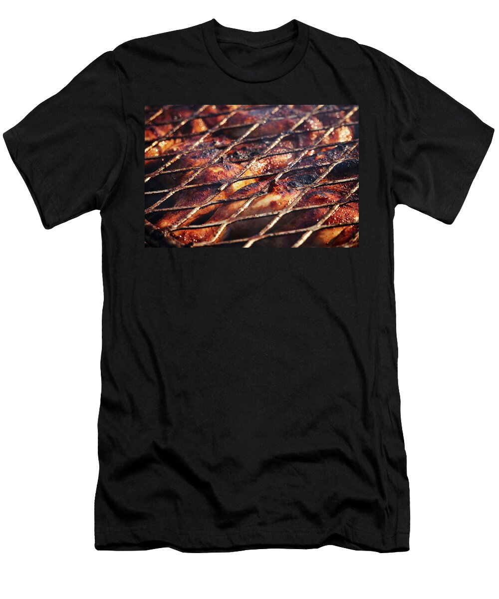 Chicken Rotating At an Amish Barbecue Quarryville Pa USA Brian Yarvin T-Shirt
