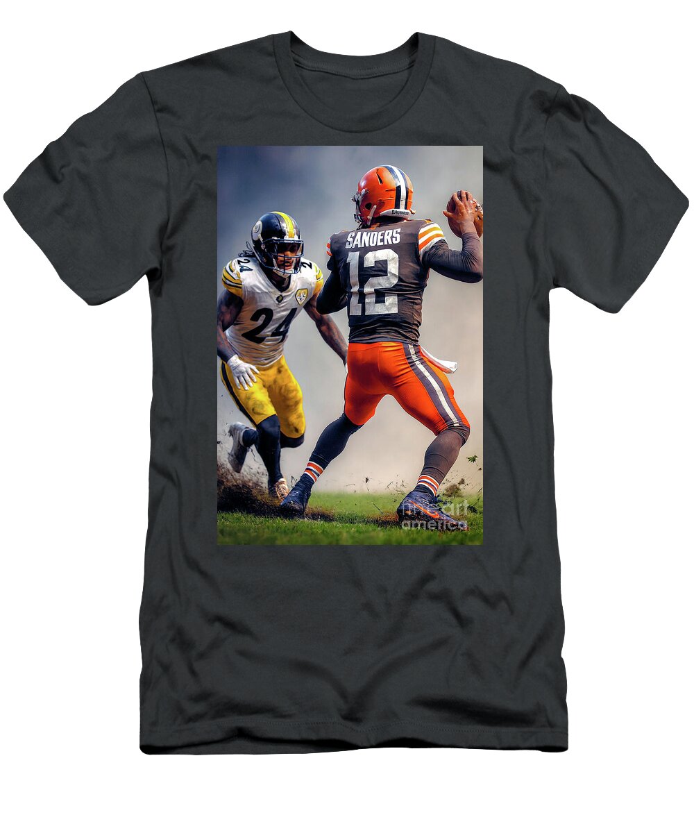 Cleveland Browns Quarterback Shedeur Sanders Looks to Pass As Pittsburgh Steelers Cornerback Joey P Robert Williams T-Shirt