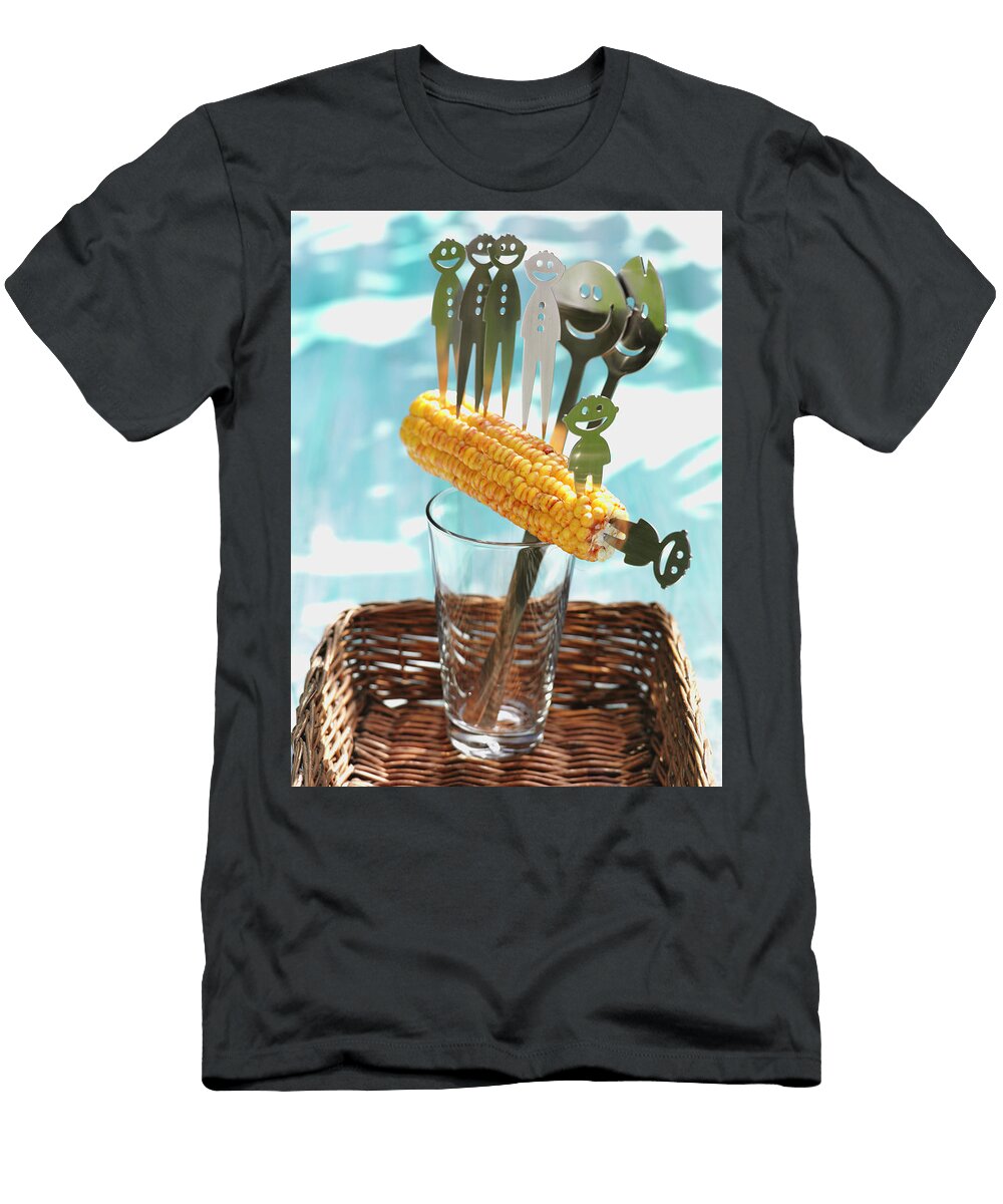 Corn Cob on Face Shaped Corn Cob Holder Kramp Glling Jalag T-Shirt