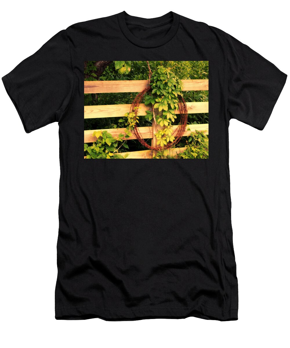 Dont Fence Me in Cricket Hackmann T-Shirt