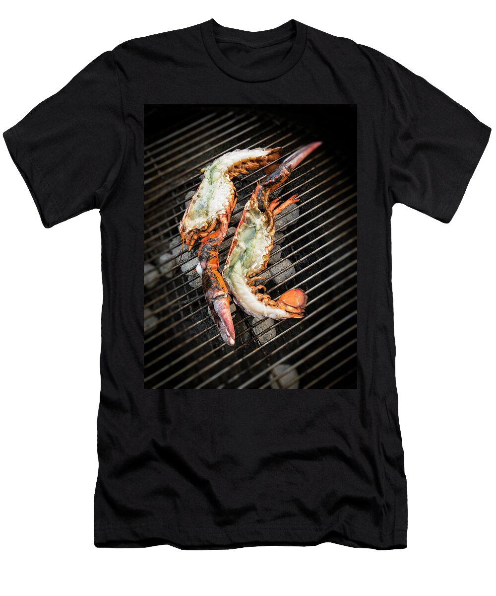 Fresh Halved Lobster on a Barbecue Jan Wischnewski T-Shirt