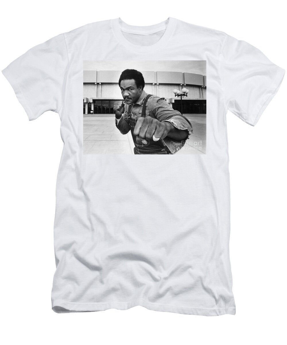 George Foreman in Fight Pose At Nassau Bettmann T-Shirt