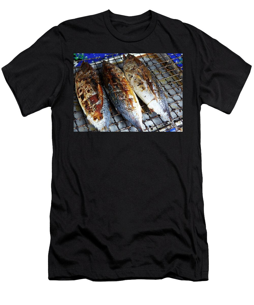 Grilled Fish on a Wire Rack Joff Lee Studios T-Shirt