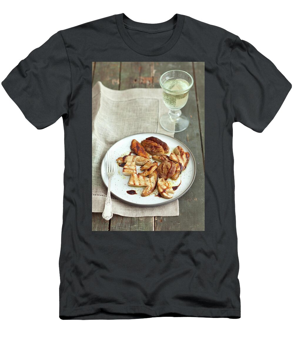 Grilled Porcini Mushrooms with Balsamic Sauce Rua Castilho T-Shirt