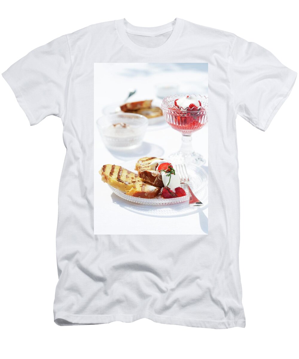 Grilled Slices of Hefezopf Sweet Bread From Southern Germany with Strawberries and Mint Gerlach Hans T-Shirt