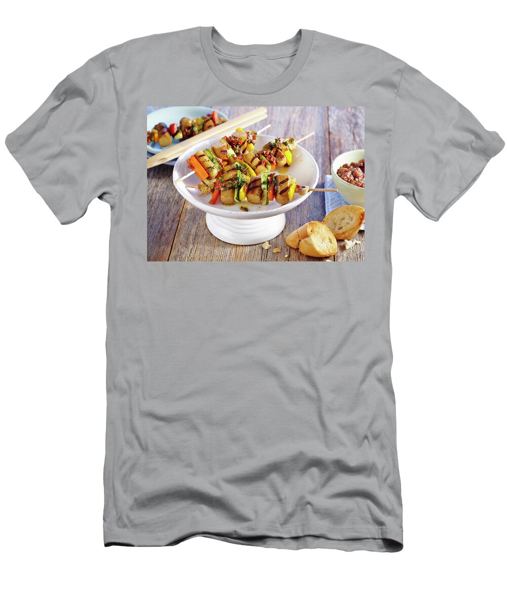 Grilled Tofu Sausage and Vegetable Skewers with White Bread Teubner Foodfoto T-Shirt