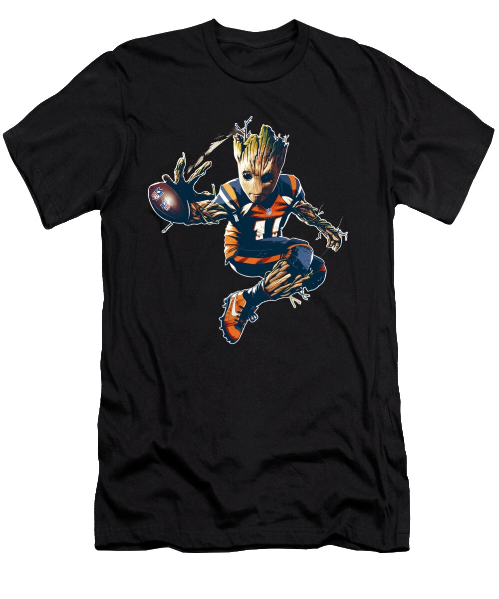 Groot Vs Chiefs Logo Face Off Cecils Willis T-Shirt