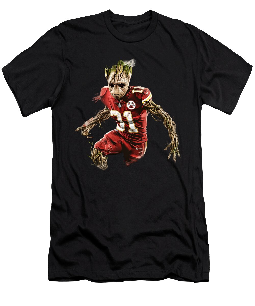 Groot Vs Chiefs Logo Uphoisting Cecils Willis T-Shirt
