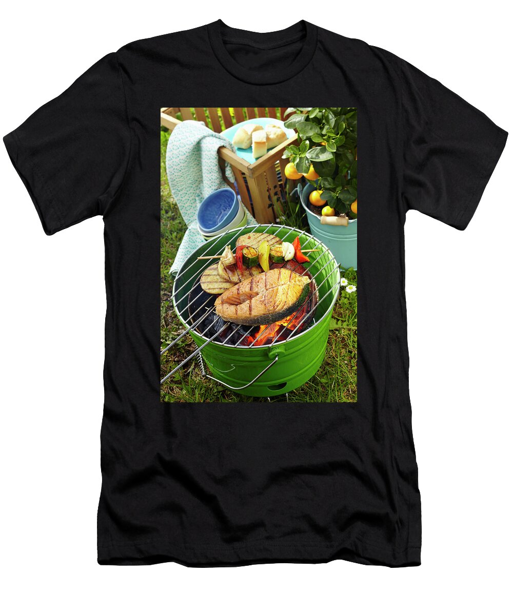 Marinated Cajun Salmon Vegetables Skewers and Spicy Potatoes on a Barbecue Teubner Foodfoto T-Shirt