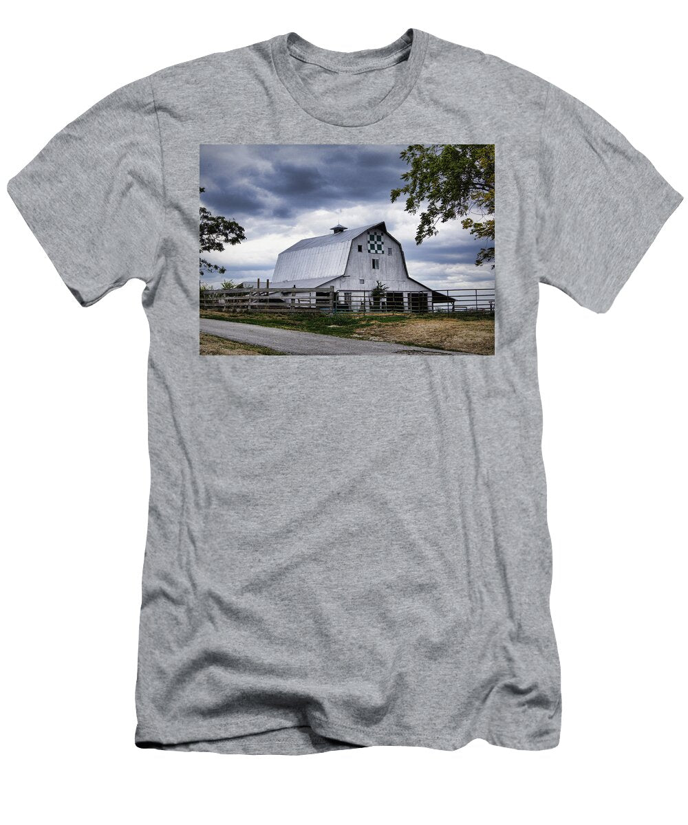 Nine Patch Quilt Barn Cricket Hackmann T-Shirt