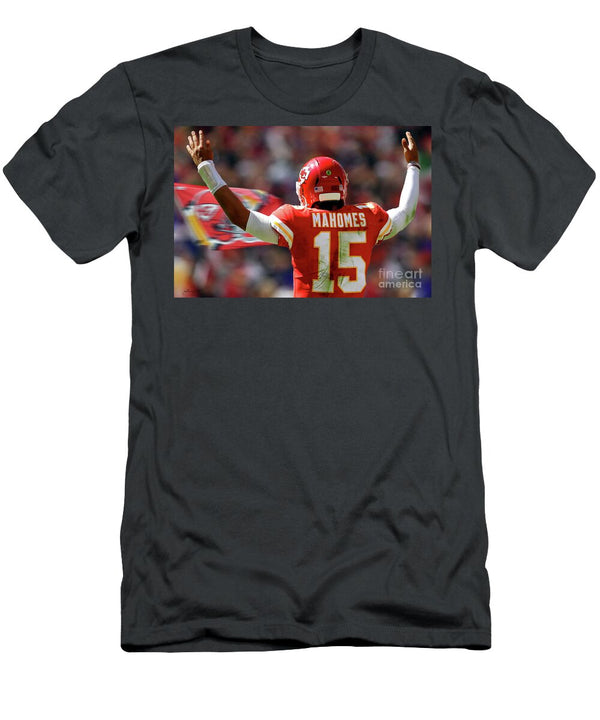 Patrick Mahomes Chiefs Kingdom Kansas City Thomas Pollart T-Shirt