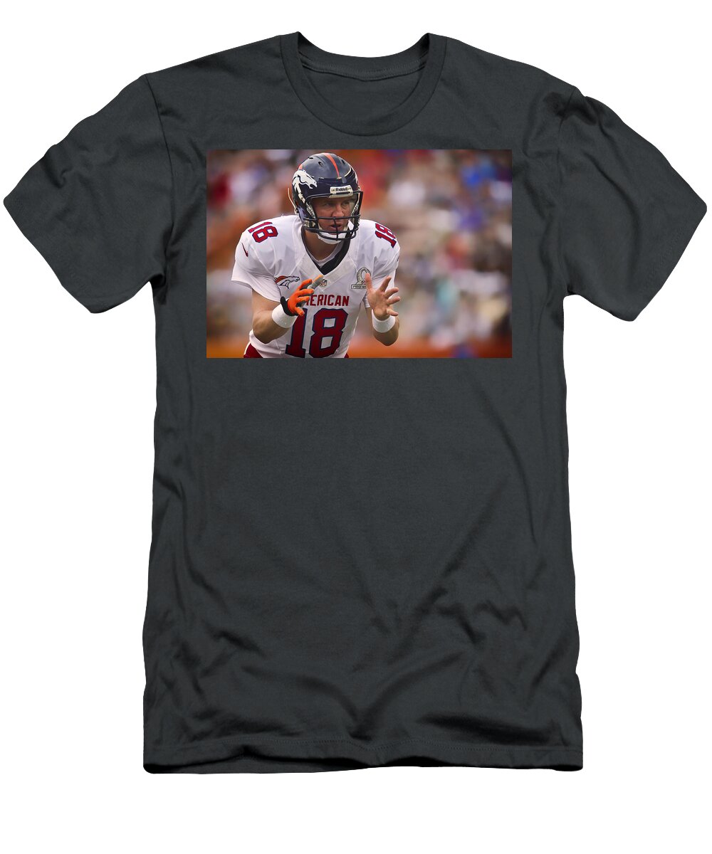Peyton Manning Calls Out the Play Michael Holzworth T-Shirt