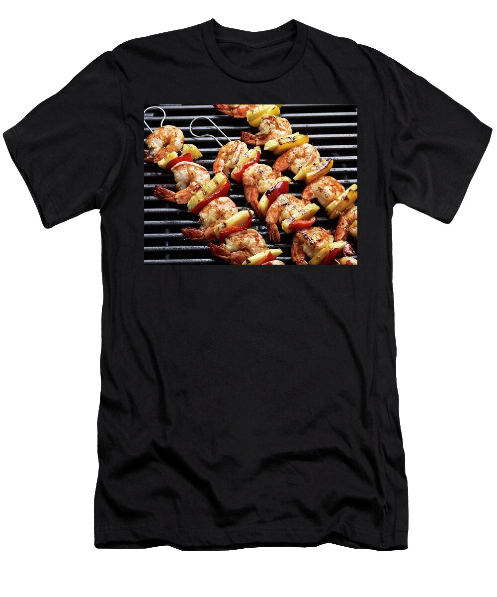 Prawn and Vegetable Kebabs on the Barbecue Herbert Lehmann T-Shirt