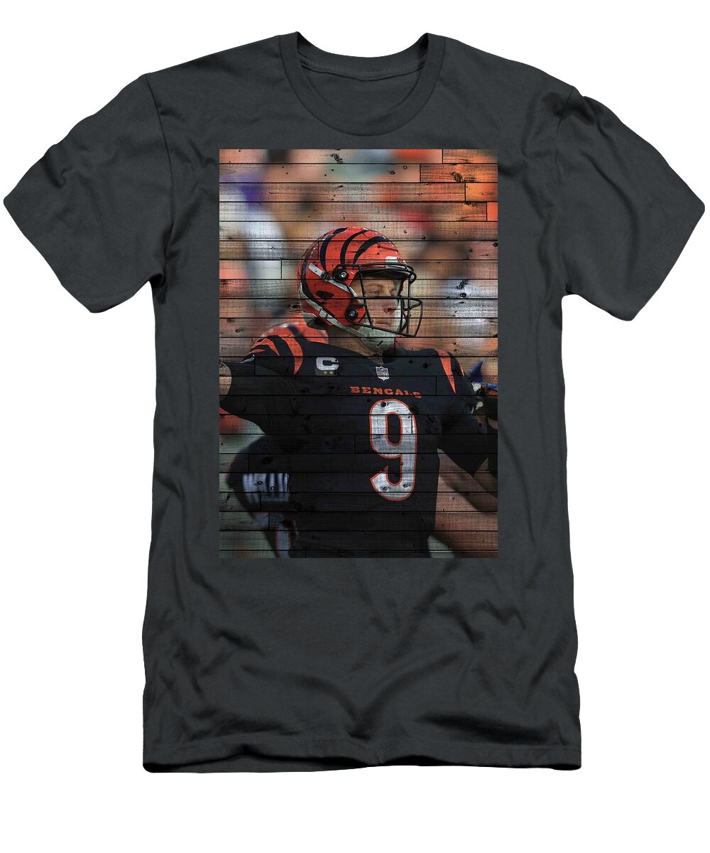 Quarterback Joe Burrow Darrick Larkin T-Shirt
