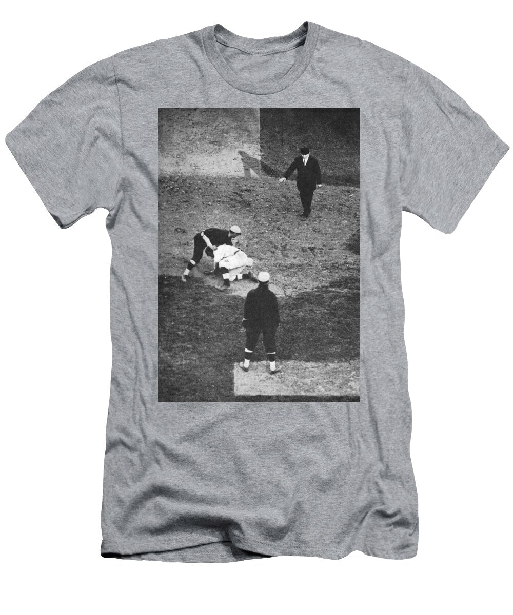 Safe on Third Vexhbt Vintage Exhibition T-Shirt