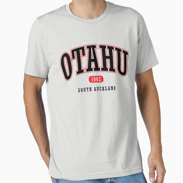 Otahu Otahuhu South Auckland retro University College New Zealand Essential T-Shirt
