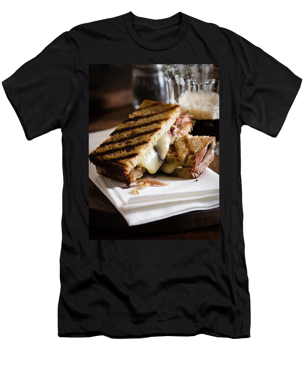Toasted Sandwich Lingwood William T-Shirt