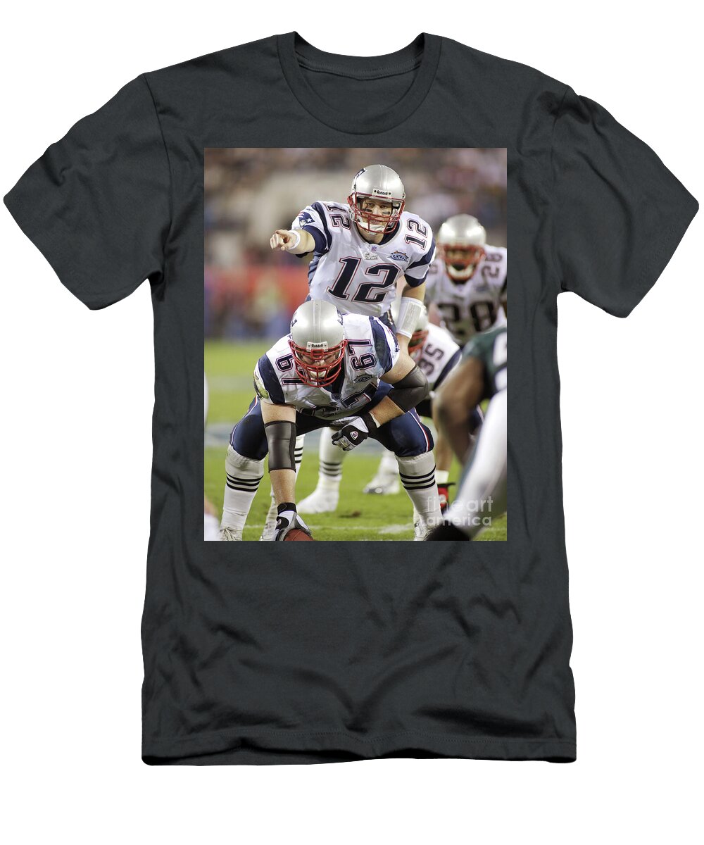 Tom Under Center Neil Leifer T-Shirt