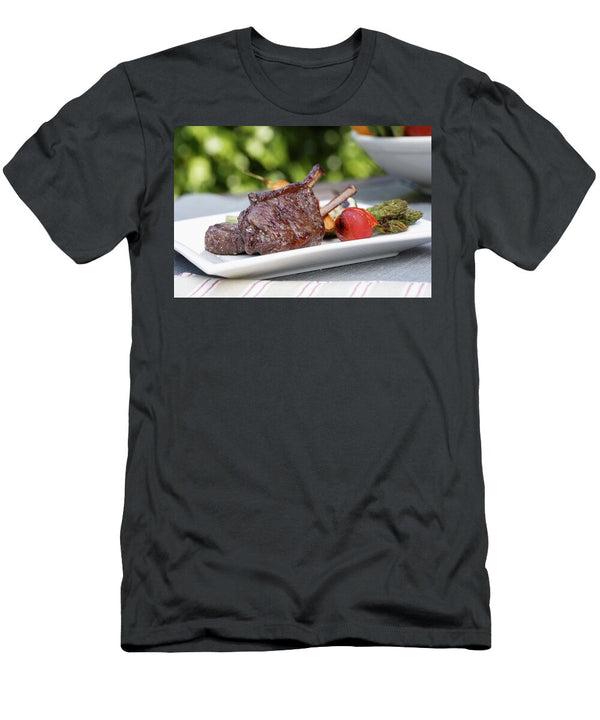 Venison Chops with Grilled Vegetables on the Barbeque Gastromedia T-Shirt
