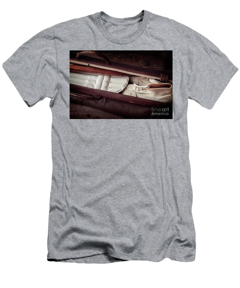 Vintage Cricket Equipment Delphimages Photo Creations T-Shirt